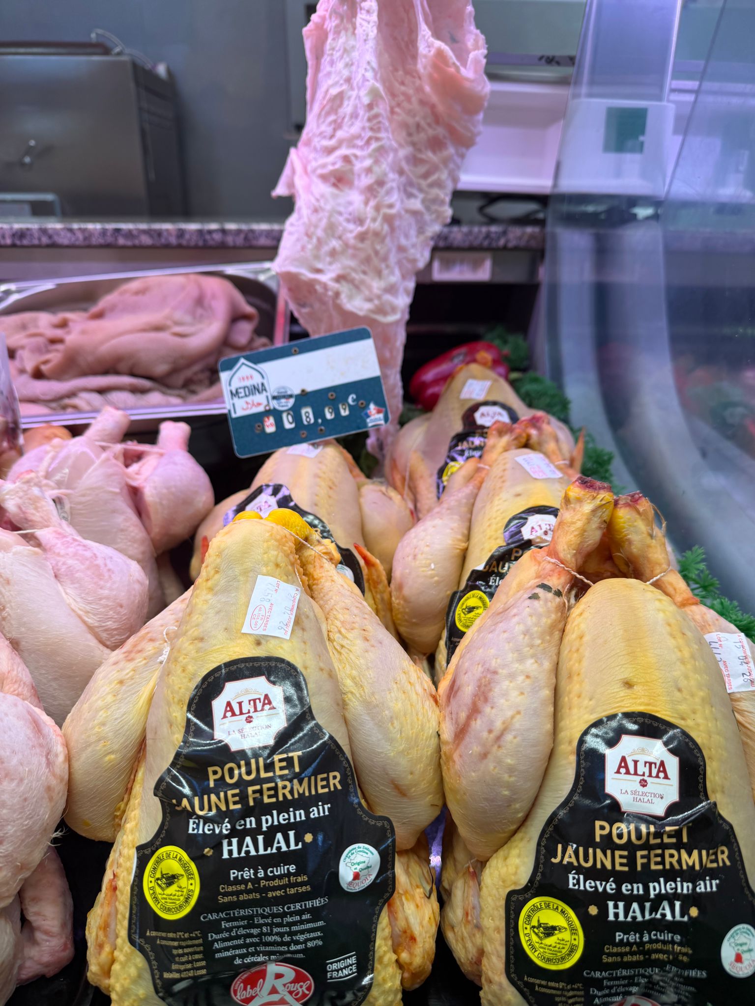 Poulet halal frais — Boucherie H.M Berdah Grenoble, volaille française arrivage quotidien